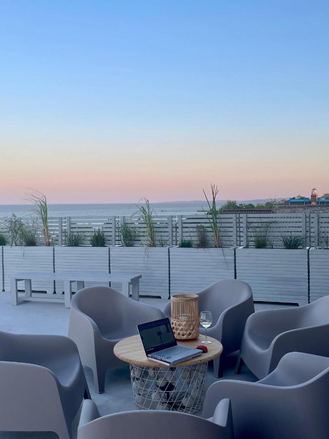 Apartament La Terrasse Sarichioi Eksteriør billede